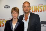 Amsterdam 22 september 2014
Premiere Pijnstillers in Tuschinski.
Kees Boot met zijn zoon