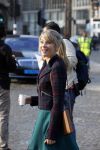 Amsterdam 30 september 2014
Kelly Kruger, Darin Brooks, Kim Matula, Scott Clifton, Ashleigh Brewer en Ferry Doedens uit de Amerikaanse soapserie The Bold and the Beautiful tijdens opnames op de dam in Amsterdam.