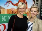 Amstelveen 5 oktober 2014
Premiere Pippi Langkous in de schouwburg van Amstelveen.
Lone v Roosendaal met dochter