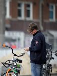 Amsterdam 21 september 2014
Martijn Krabbe doet boodschappen bij Albert heijn