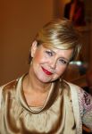 Amsterdam 20 oktober 2014
Premiere alles went behalve een vent in nieuwe de la mar.
Mathilde Santing met (een) vriendin