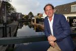 Abcoude 19 september 2014
Robert Leroy wordt ambassadeur voor dolphins for Davey. Bert Simhoffer is oprichter van de stichting.