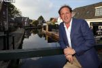 Abcoude 19 september 2014
Robert Leroy wordt ambassadeur voor dolphins for Davey. Bert Simhoffer is oprichter van de stichting.
