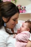 Nijmegen, 18 Oktober 2014
Sieneke met haar man Jan en baby Rosalie van 6 weken oud.
Foto Peter Smulders BV