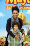 Amsterdam 5 oktober 2014
Premiere Maya de Bij in pathe arena. Sophia Wezer met zoon