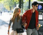 Hamburg 3 oktober 2014
Sylvie Meis verlaat haar appartement met haar nieuwe vriend Samuel Deutsch om te gaan lunchen in een restaurant.