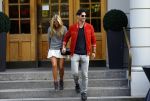 Hamburg 3 oktober 2014
Sylvie Meis verlaat haar appartement met haar nieuwe vriend Samuel Deutsch om te gaan lunchen in een restaurant.