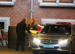 Amsterdam 10 oktober 2014
Sylvie Meis wordt bij het conservatorium hotel opgehaald met de taxi en daaran naar haar advocaat Robert Geerlings en naar schiphol gebracht.
