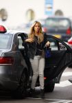 Amsterdam 10 oktober 2014
Sylvie Meis wordt bij het conservatorium hotel opgehaald met de taxi en daaran naar haar advocaat Robert Geerlings en naar schiphol gebracht.