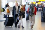 Amsterdam 10 oktober 2014
Sylvie Meis wordt bij het conservatorium hotel opgehaald met de taxi en daaran naar haar advocaat Robert Geerlings en naar schiphol gebracht.