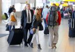 Amsterdam 10 oktober 2014
Sylvie Meis wordt bij het conservatorium hotel opgehaald met de taxi en daaran naar haar advocaat Robert Geerlings en naar schiphol gebracht.