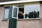 Vinkeveen 24 september 2015
Andre Hazes jr en zijn vriendin Monique gaan samen wonen in hun nieuwe huis.