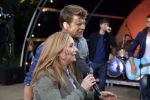 Haarzuilens 27 september 2015
Aktie om bomen te planten gepresenteerd door Beau v Erven Dorens en Angela Groothuizen.
oa Evelyn Struik Trijntje OOsterhuis Nick & Simon Marjan Berk Tineke Schouten Ruud Feltkamp en inge Ipenburg werken mee.