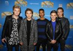 Amsterdam 6 oktober 2015 
Presentatie zangers musicals in concert in het ziggo dome. De aanwezigen waren Anouk Maas B Brave Stanley Burleson Mariska v Kolck Simone Kleinsma William Spaaij Eric v Tijn Rene v Kooten en Maurice Wijnen.