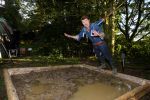 Haarzuilens 27 september 2015
Aktie om bomen te planten gepresenteerd door Beau v Erven Dorens en Angela Groothuizen.
oa Evelyn Struik Trijntje OOsterhuis Nick & Simon Marjan Berk Tineke Schouten Ruud Feltkamp en inge Ipenburg werken mee.