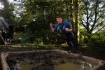 Haarzuilens 27 september 2015
Aktie om bomen te planten gepresenteerd door Beau v Erven Dorens en Angela Groothuizen.
oa Evelyn Struik Trijntje OOsterhuis Nick & Simon Marjan Berk Tineke Schouten Ruud Feltkamp en inge Ipenburg werken mee.