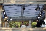 Haarzuilens 27 september 2015
Aktie om bomen te planten gepresenteerd door Beau v Erven Dorens en Angela Groothuizen.
oa Evelyn Struik Trijntje OOsterhuis Nick & Simon Marjan Berk Tineke Schouten Ruud Feltkamp en inge Ipenburg werken mee.