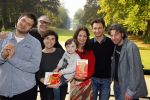 Baarn 4 oktober 2015
Presentatie boek Belinda Meuldijk in kasteel Groeneveld.
Aanwezig Thierry Duval Rob de Nijs Henriette de Nijs Julis Joshi en Robert.
Willeke Alberti krijgt het eerste boek.