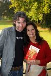 Baarn 4 oktober 2015
Presentatie boek Belinda Meuldijk in kasteel Groeneveld.
Aanwezig Thierry Duval Rob de Nijs Henriette de Nijs Julis Joshi en Robert.
Willeke Alberti krijgt het eerste boek.