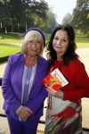 Baarn 4 oktober 2015
Presentatie boek Belinda Meuldijk in kasteel Groeneveld.
Aanwezig Thierry Duval Rob de Nijs Henriette de Nijs Julis Joshi en Robert.
Willeke Alberti krijgt het eerste boek.