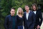 Amsterdam, 21 September 2015
Perspresentatie Dokter Tinus  Dr. Tinus
Cast met Thom Hoffman, Tygo Gernandt, Jennifer Hoffman en Job Bovenlander