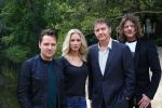 Amsterdam, 21 September 2015
Perspresentatie Dokter Tinus  Dr. Tinus
Cast met Thom Hoffman, Tygo Gernandt, Jennifer Hoffman en Job Bovenlander