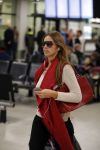 Schiphol 17 oktober 2015
Vhristie de nieuwe vriendin van Rafael v d Vaart komt aan op schiphol nadat ze 5 dagen in Sevilla is geweest.