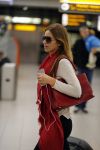 Schiphol 17 oktober 2015
Vhristie de nieuwe vriendin van Rafael v d Vaart komt aan op schiphol nadat ze 5 dagen in Sevilla is geweest.