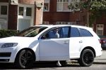 Amsterdam 1 oktober 2015
Dave Roelvink met zijn eerste eigen nieuwe auto een audi Q7