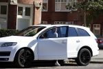 Amsterdam 1 oktober 2015
Dave Roelvink met zijn eerste eigen nieuwe auto een audi Q7