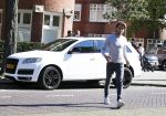Amsterdam 1 oktober 2015
Dave Roelvink met zijn eerste eigen nieuwe auto een audi Q7