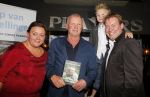 Amsterdam 30 september 2015
Boekpresenatie Joop van Tellingen in Players. Aanwezig Dennis Ria Nathalie en Fender v Tellingen alsmede rest van de familie. Carlo Boszhard en Evert Santegoeds nemen boeken in ontvangst
