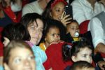 Hilversum 27 september 2015
Premiere twee kleine kleutertjes met Monique Smit naar verhaal van Jan Smit. Ze krijgen uit handen van edsilia Rombley dubbel platina. Edsilia was met haar twee kinderen