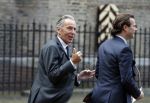 Den Haag 15 september 2015
Prinsjesdag 2015 met Koning Willem Alexander Koningin Maxima prins Constantijn en Prinses Laurentien. Dit jaar wordt de gouden koets voorlopig voor het laatst gebruikt. Elco Brinkman met schoonzoon