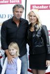 Amsterdam 19 september 2015  
Premiere in de meervaart . Elisah Braaksma met man en dochter