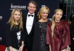 Utrecht 27 september 2015
Premiere the bodyguard met oa Romy Monteiro Mark v Eeuwen  Carolina Dijkhuizen en Patrick Martens.
Eric de Zwart, partner Marika van den Brink en kinderen Merel en Jasmijn
