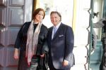 Amsterdam 26 september 2015
200 jaar koninkrijk in carre met oa aanwezig Koning Willem Alexander koningin Maxima en Prinsesd Beatrix.