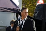 Rijswijk 1 oktober 2015
Erica Terpstra bij opening van haar kapper zijn kapsalon. Franklin Brown staat te zingen.