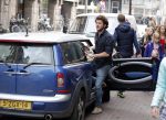 Amsterdam 6 oktober 2015 
Katja Schuurman brnegt haar vriend Freek v Noordwijk van zijn ene restaurant naar zijn andere restaurant ion Amsterdam