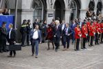 Den Haag 15 september 2015
Prinsjesdag 2015 met Koning Willem Alexander Koningin Maxima prins Constantijn en Prinses Laurentien. Dit jaar wordt de gouden koets voorlopig voor het laatst gebruikt. Geert Wilders met zijn vrouw en beveiliging