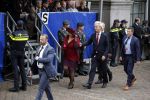 Den Haag 15 september 2015
Prinsjesdag 2015 met Koning Willem Alexander Koningin Maxima prins Constantijn en Prinses Laurentien. Dit jaar wordt de gouden koets voorlopig voor het laatst gebruikt. Geert Wilders met zijn vrouw en beveiliging