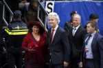 Den Haag 15 september 2015
Prinsjesdag 2015 met Koning Willem Alexander Koningin Maxima prins Constantijn en Prinses Laurentien. Dit jaar wordt de gouden koets voorlopig voor het laatst gebruikt. Geert Wilders met zijn vrouw en beveiliging