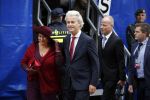 Den Haag 15 september 2015
Prinsjesdag 2015 met Koning Willem Alexander Koningin Maxima prins Constantijn en Prinses Laurentien. Dit jaar wordt de gouden koets voorlopig voor het laatst gebruikt. Geert Wilders met zijn vrouw en beveiliging