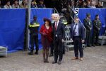 Den Haag 15 september 2015
Prinsjesdag 2015 met Koning Willem Alexander Koningin Maxima prins Constantijn en Prinses Laurentien. Dit jaar wordt de gouden koets voorlopig voor het laatst gebruikt. Geert Wilders met zijn vrouw en beveiliging