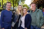 Amsterdam 30 september 2015
Boekpresenatie Joop van Tellingen in Players. Aanwezig Dennis Ria Nathalie en Fender v Tellingen alsmede rest van de familie.