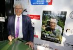 Amsterdam 30 september 2015
Boekpresenatie Joop van Tellingen in Players. Aanwezig Dennis Ria Nathalie en Fender v Tellingen alsmede rest van de familie. Hans Wennekes