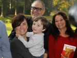 Baarn 4 oktober 2015
Presentatie boek Belinda Meuldijk in kasteel Groeneveld.
Aanwezig Thierry Duval Rob de Nijs Henriette de Nijs Julis Joshi en Robert.
Willeke Alberti krijgt het eerste boek.