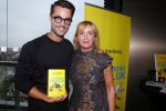 Amsterdam 5 oktober 2015
Presentatie boek inge Ipenburg bij het double Tree hotel.
Jan Kooijman ontvangt het eerste boek.