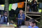 Haarzuilens 27 september 2015
Aktie om bomen te planten gepresenteerd door Beau v Erven Dorens en Angela Groothuizen.
oa Evelyn Struik Trijntje OOsterhuis Nick & Simon Marjan Berk Tineke Schouten Ruud Feltkamp en inge Ipenburg werken mee.