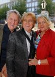 Amsterdam 30 september 2015
Boekpresenatie Joop van Tellingen in Players. Aanwezig Dennis Ria Nathalie en Fender v Tellingen alsmede rest van de familie. Jacques Herb met vrouw